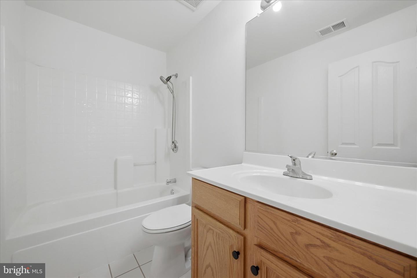 404 FREMONT CT, BERRYVILLE, Virginia 22611, 5 Bedrooms Bedrooms, ,3 BathroomsBathrooms,Residential,For sale,404 FREMONT CT,VACL2006576 MLS # VACL2006576