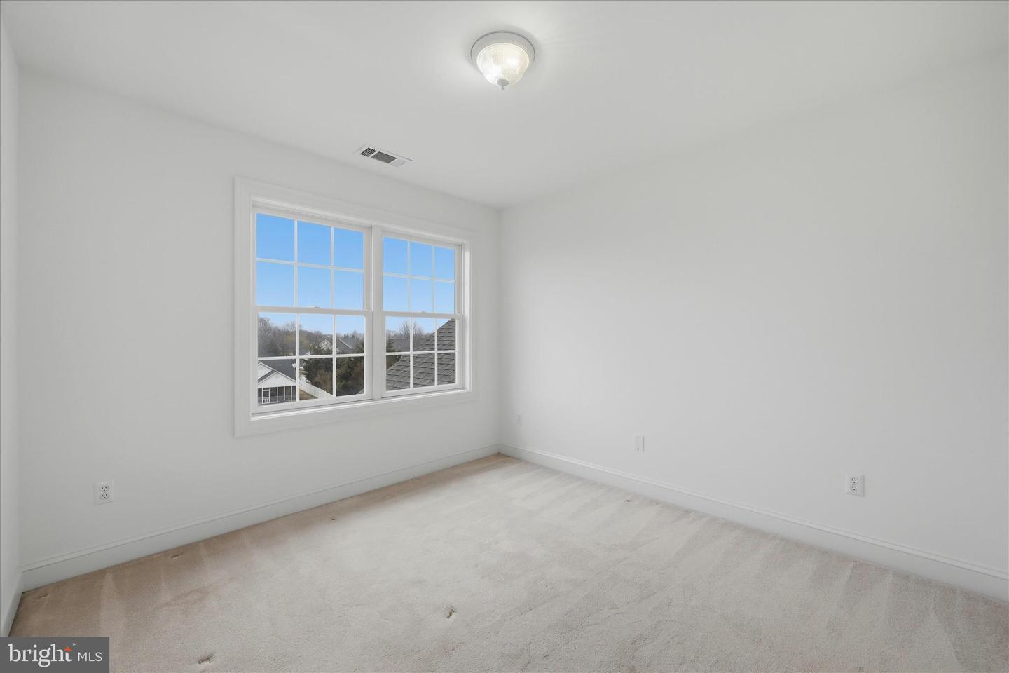 404 FREMONT CT, BERRYVILLE, Virginia 22611, 5 Bedrooms Bedrooms, ,3 BathroomsBathrooms,Residential,For sale,404 FREMONT CT,VACL2006576 MLS # VACL2006576