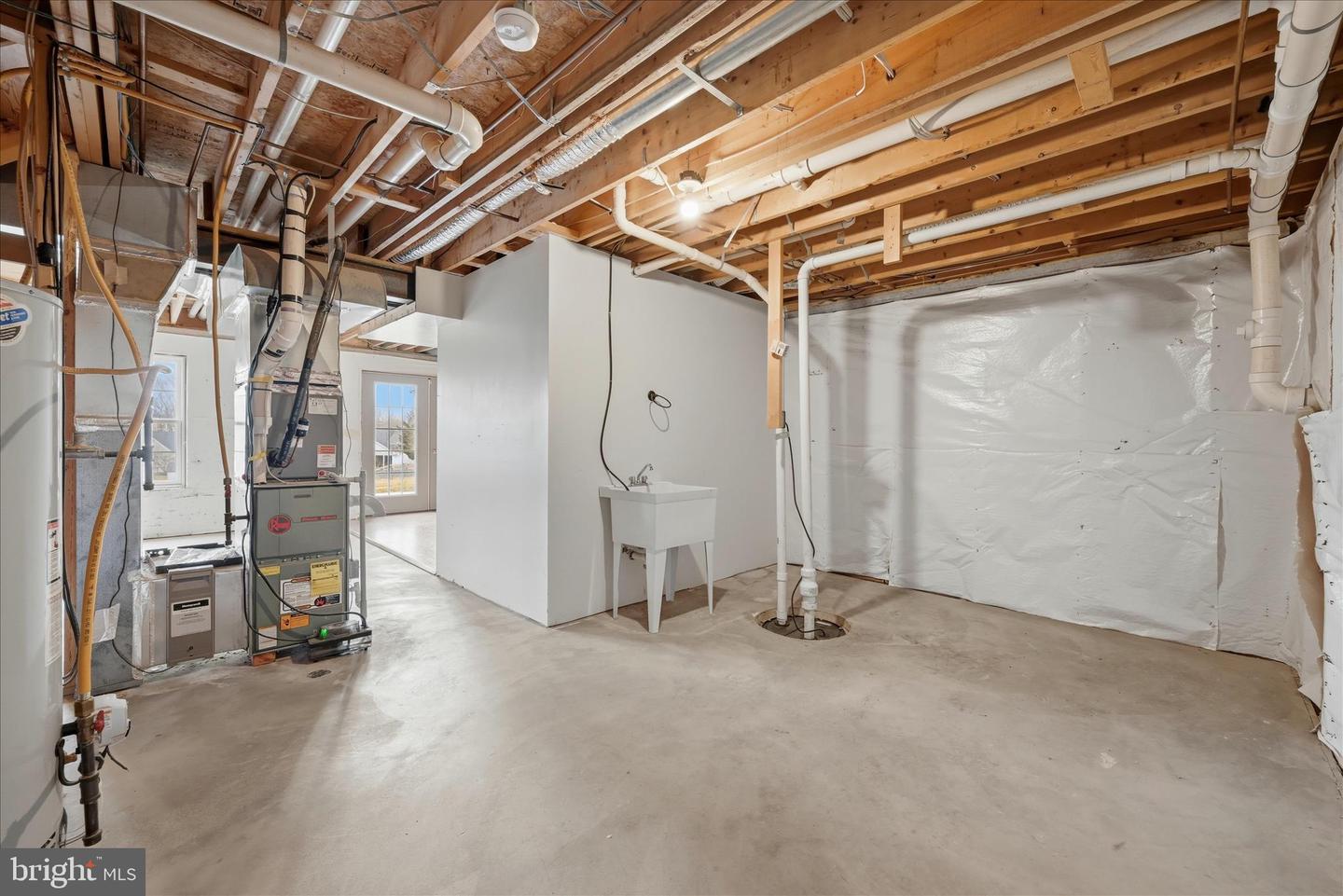 404 FREMONT CT, BERRYVILLE, Virginia 22611, 5 Bedrooms Bedrooms, ,3 BathroomsBathrooms,Residential,For sale,404 FREMONT CT,VACL2006576 MLS # VACL2006576