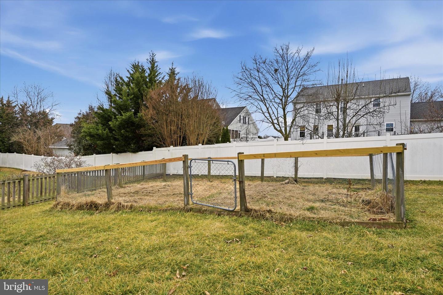 404 FREMONT CT, BERRYVILLE, Virginia 22611, 5 Bedrooms Bedrooms, ,3 BathroomsBathrooms,Residential,For sale,404 FREMONT CT,VACL2006576 MLS # VACL2006576