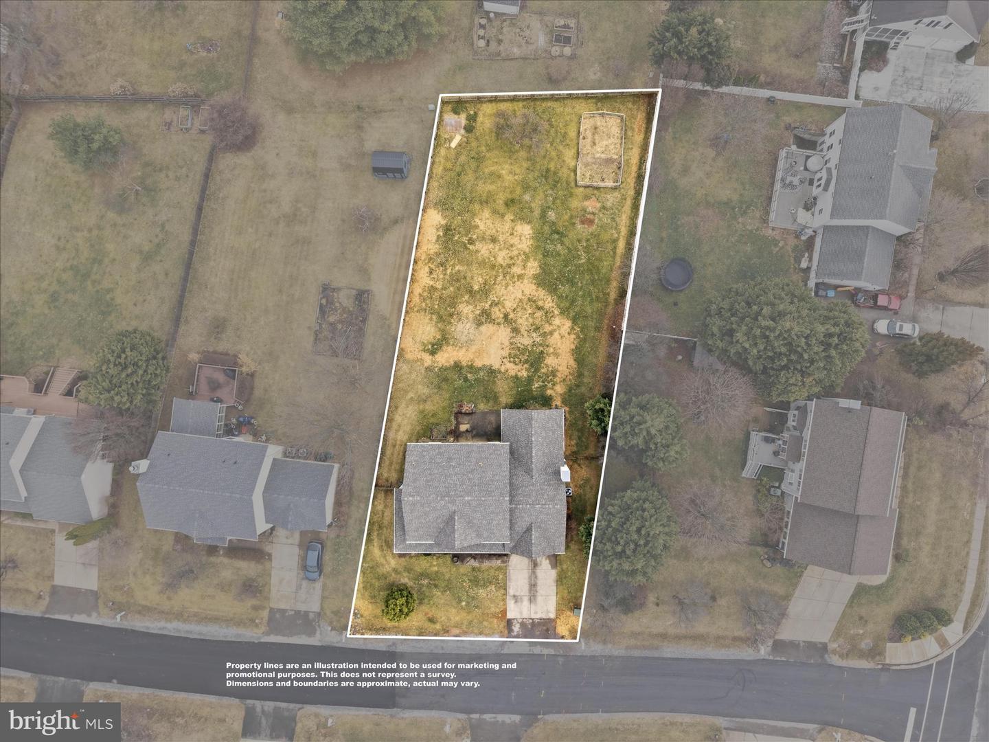 404 FREMONT CT, BERRYVILLE, Virginia 22611, 5 Bedrooms Bedrooms, ,3 BathroomsBathrooms,Residential,For sale,404 FREMONT CT,VACL2006576 MLS # VACL2006576