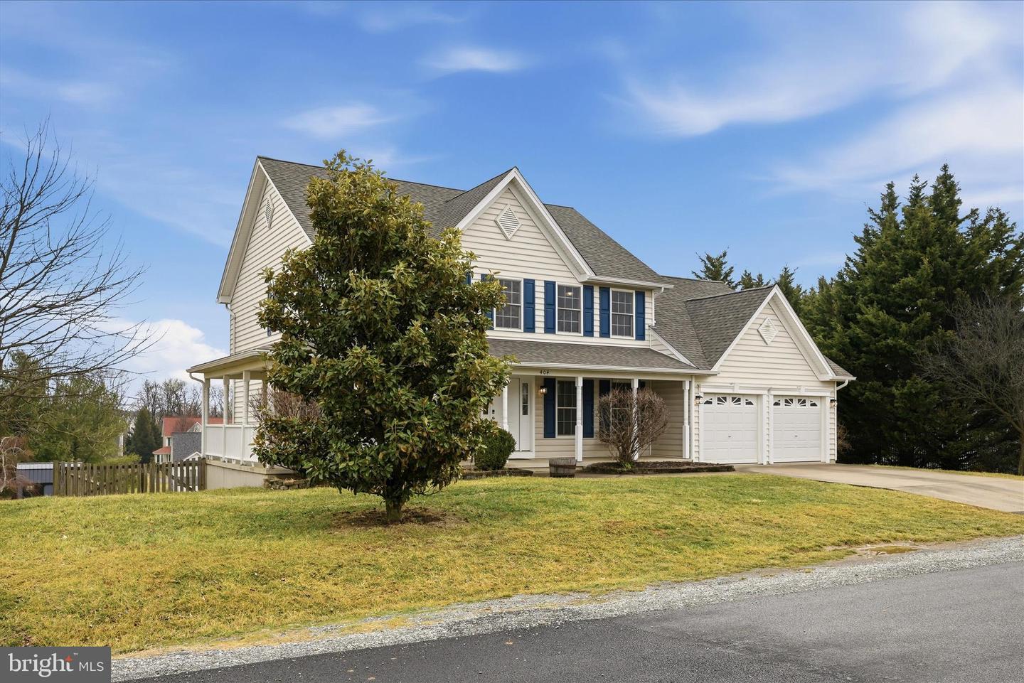 404 FREMONT CT, BERRYVILLE, Virginia 22611, 5 Bedrooms Bedrooms, ,3 BathroomsBathrooms,Residential,For sale,404 FREMONT CT,VACL2006576 MLS # VACL2006576