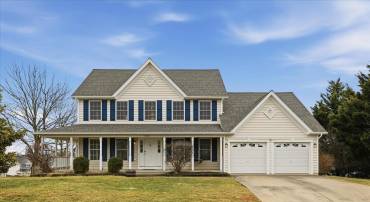 404 FREMONT CT, BERRYVILLE, Virginia 22611, 5 Bedrooms Bedrooms, ,3 BathroomsBathrooms,Residential,For sale,404 FREMONT CT,VACL2006576 MLS # VACL2006576