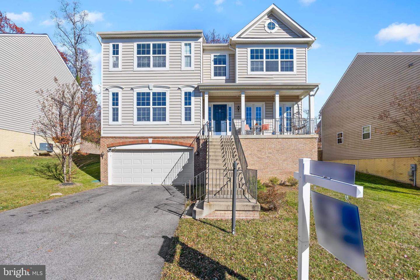 3000 AMERICAN EAGLE BLVD, WOODBRIDGE, Virginia 22191, 6 Bedrooms Bedrooms, ,3 BathroomsBathrooms,Residential,For sale,3000 AMERICAN EAGLE BLVD,VAPW2103630 MLS # VAPW2103630
