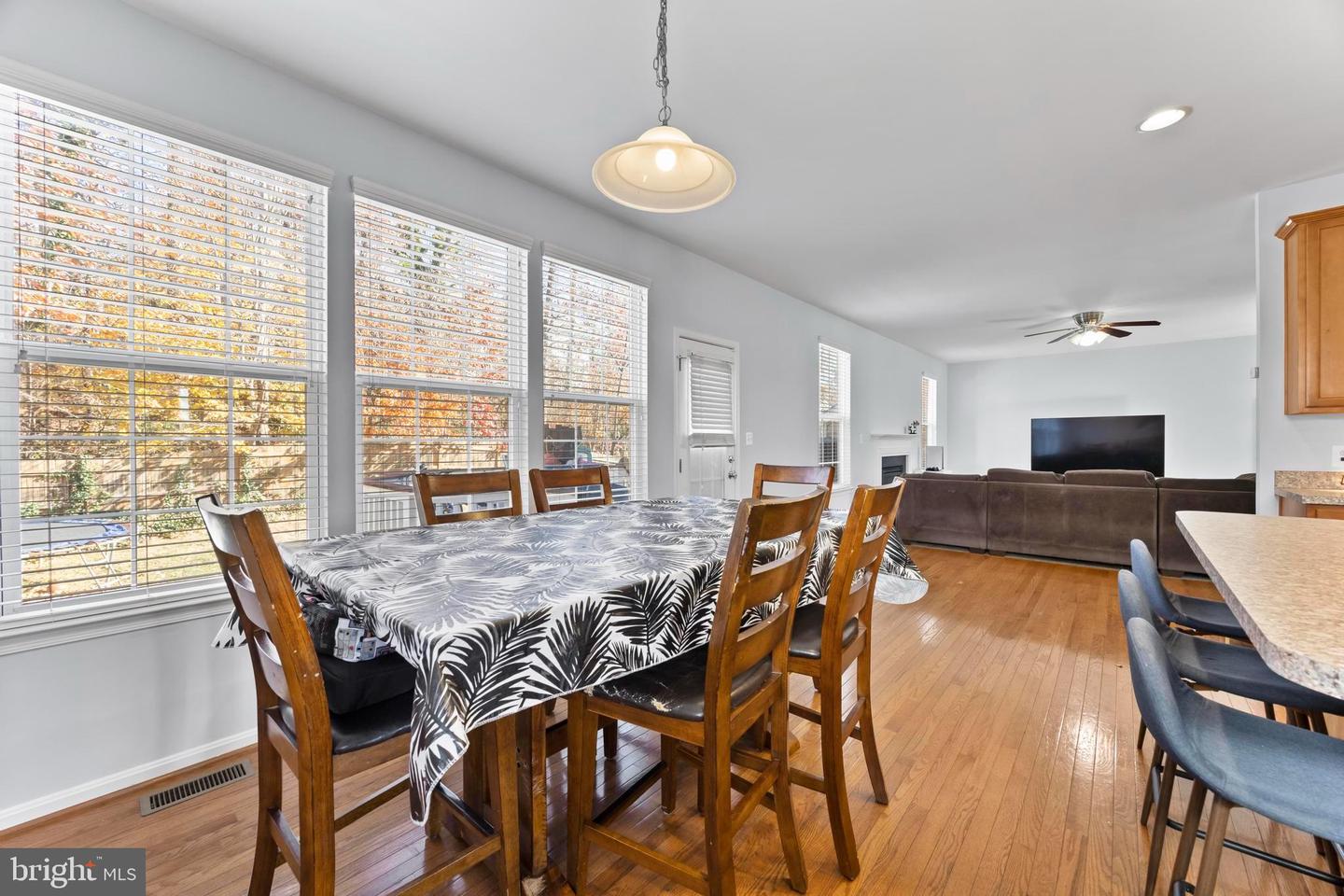 3000 AMERICAN EAGLE BLVD, WOODBRIDGE, Virginia 22191, 6 Bedrooms Bedrooms, ,3 BathroomsBathrooms,Residential,For sale,3000 AMERICAN EAGLE BLVD,VAPW2103630 MLS # VAPW2103630