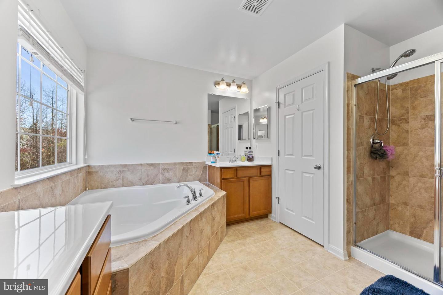 3000 AMERICAN EAGLE BLVD, WOODBRIDGE, Virginia 22191, 6 Bedrooms Bedrooms, ,3 BathroomsBathrooms,Residential,For sale,3000 AMERICAN EAGLE BLVD,VAPW2103630 MLS # VAPW2103630