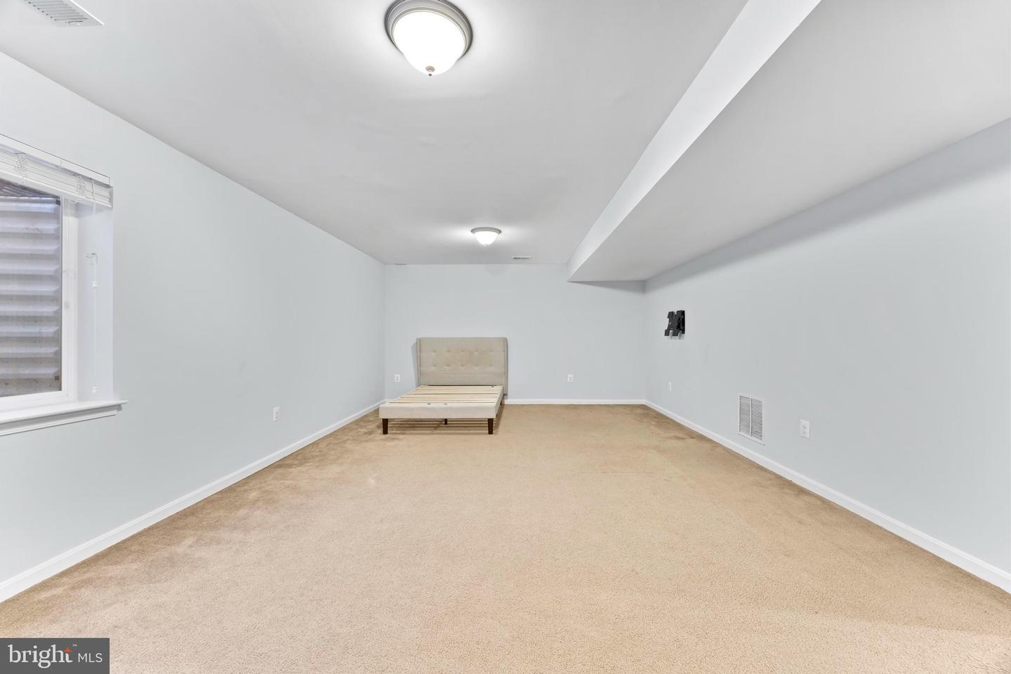 3000 AMERICAN EAGLE BLVD, WOODBRIDGE, Virginia 22191, 6 Bedrooms Bedrooms, ,3 BathroomsBathrooms,Residential,For sale,3000 AMERICAN EAGLE BLVD,VAPW2103630 MLS # VAPW2103630