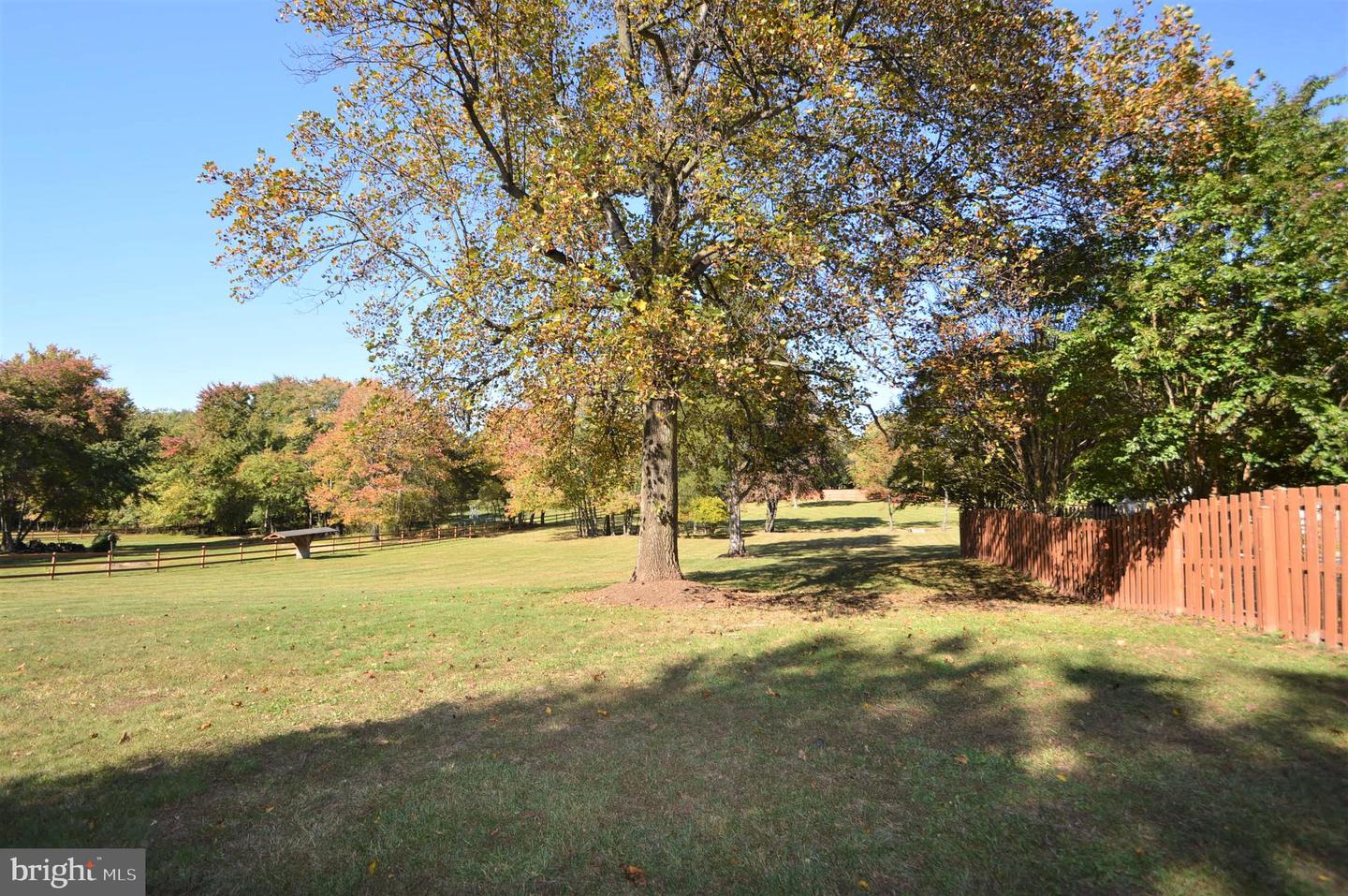 12614 OXON RD, HERNDON, Virginia 20171, 4 Bedrooms Bedrooms, ,3 BathroomsBathrooms,Residential,For sale,12614 OXON RD,VAFX2279522 MLS # VAFX2279522