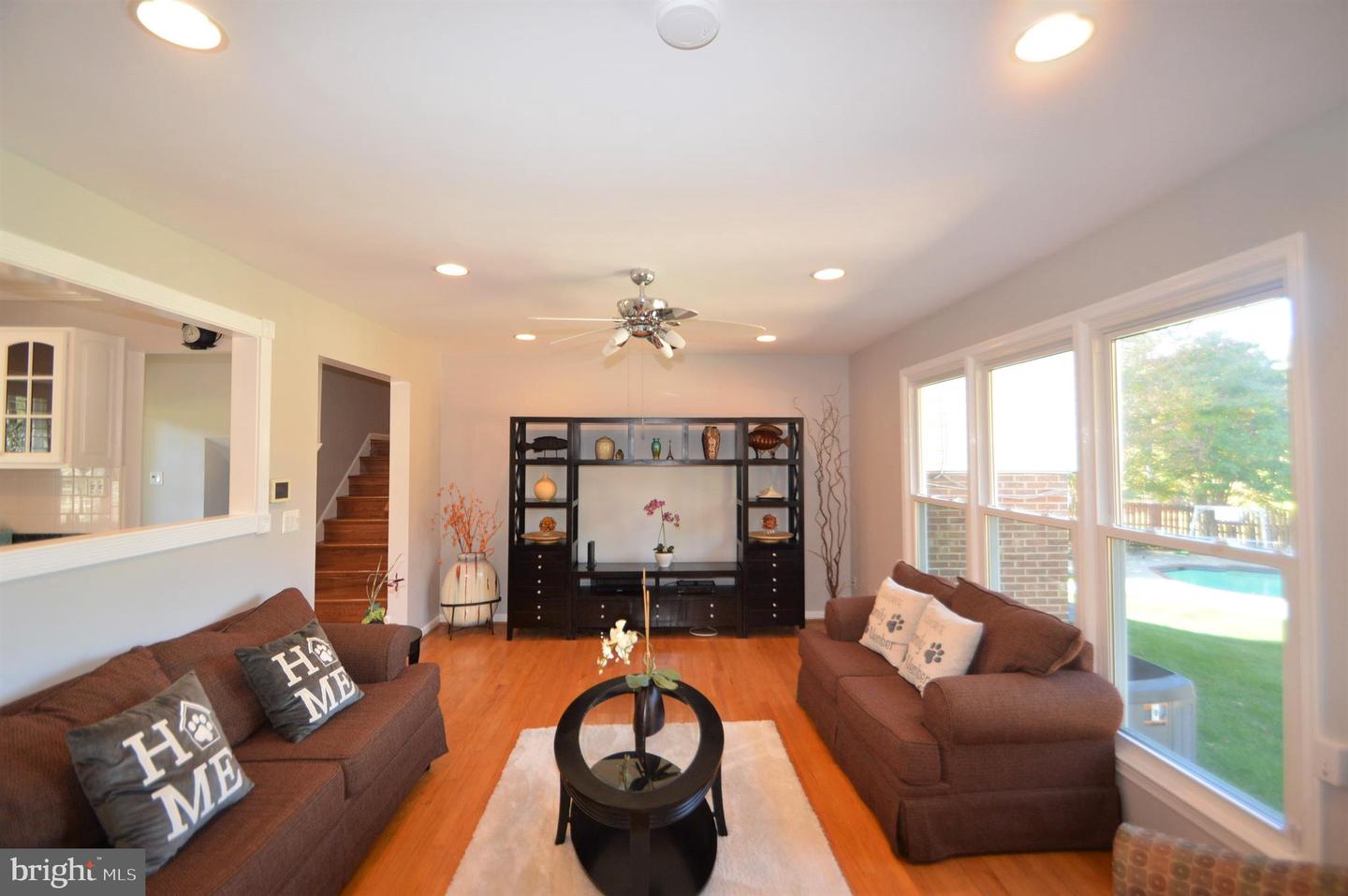 12614 OXON RD, HERNDON, Virginia 20171, 4 Bedrooms Bedrooms, ,3 BathroomsBathrooms,Residential,For sale,12614 OXON RD,VAFX2279522 MLS # VAFX2279522