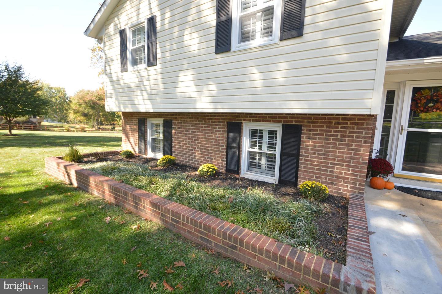 12614 OXON RD, HERNDON, Virginia 20171, 4 Bedrooms Bedrooms, ,3 BathroomsBathrooms,Residential,For sale,12614 OXON RD,VAFX2279522 MLS # VAFX2279522