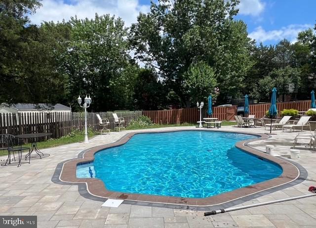 12614 OXON RD, HERNDON, Virginia 20171, 4 Bedrooms Bedrooms, ,3 BathroomsBathrooms,Residential,For sale,12614 OXON RD,VAFX2279522 MLS # VAFX2279522