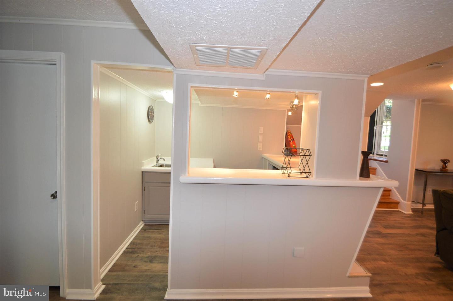 12614 OXON RD, HERNDON, Virginia 20171, 4 Bedrooms Bedrooms, ,3 BathroomsBathrooms,Residential,For sale,12614 OXON RD,VAFX2279522 MLS # VAFX2279522