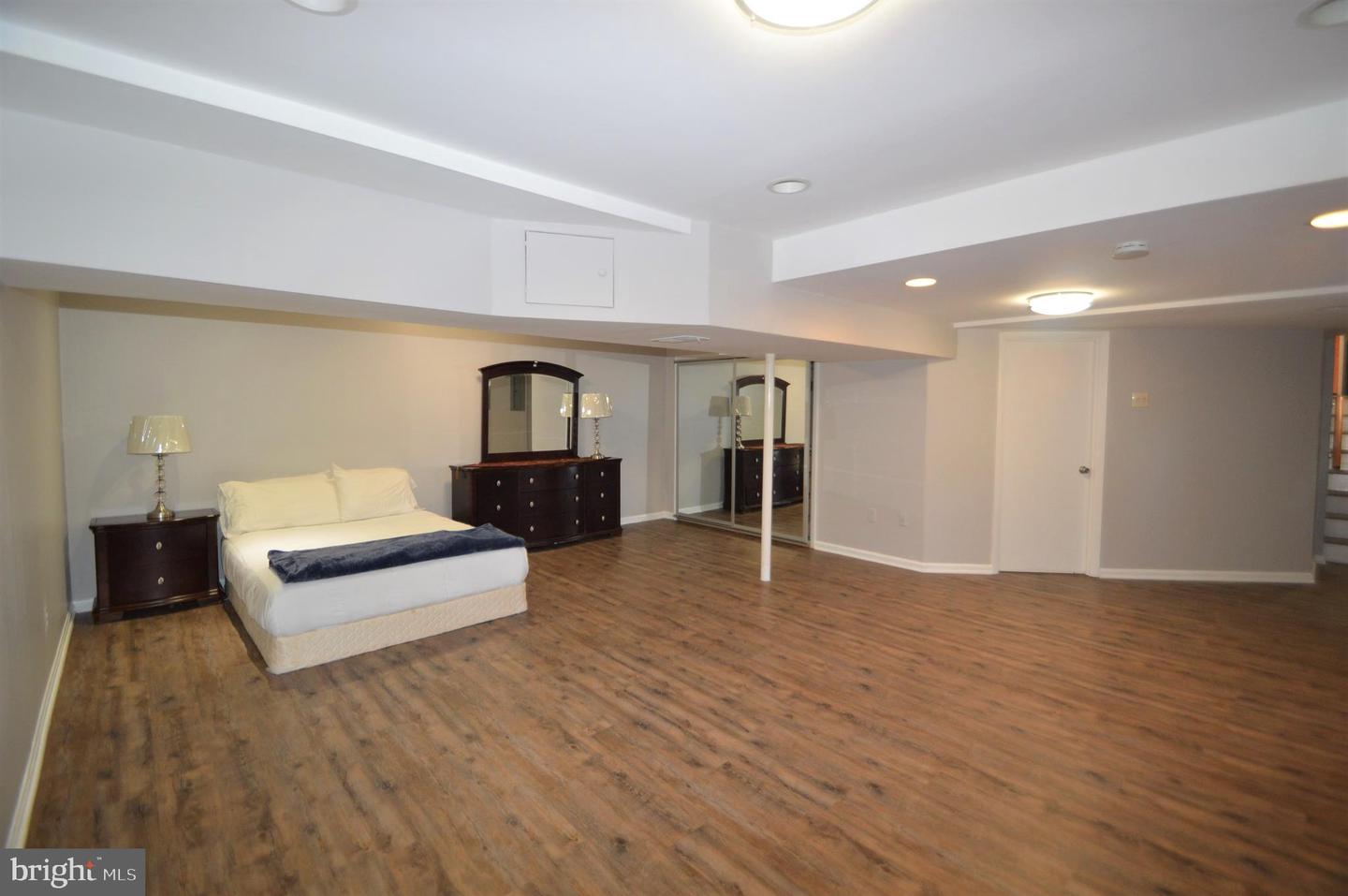 12614 OXON RD, HERNDON, Virginia 20171, 4 Bedrooms Bedrooms, ,3 BathroomsBathrooms,Residential,For sale,12614 OXON RD,VAFX2279522 MLS # VAFX2279522