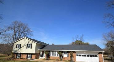 12614 OXON RD, HERNDON, Virginia 20171, 4 Bedrooms Bedrooms, ,3 BathroomsBathrooms,Residential,For sale,12614 OXON RD,VAFX2279522 MLS # VAFX2279522