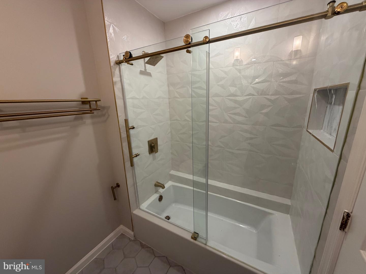 6346 ROCKSHIRE ST, ALEXANDRIA, Virginia 22315, 3 Bedrooms Bedrooms, ,2 BathroomsBathrooms,Residential,For sale,6346 ROCKSHIRE ST,VAFX2283860 MLS # VAFX2283860