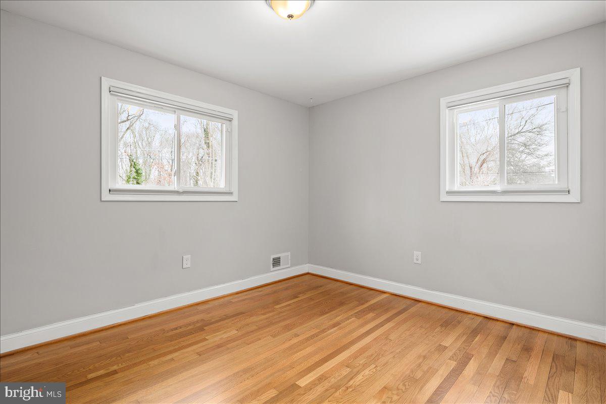 8711 MILLBROOK PL, ALEXANDRIA, Virginia 22309, 5 Bedrooms Bedrooms, ,3 BathroomsBathrooms,Residential,For sale,8711 MILLBROOK PL,VAFX2287698 MLS # VAFX2287698