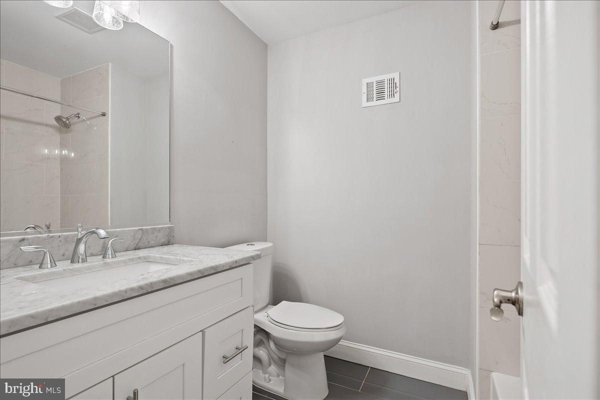 8711 MILLBROOK PL, ALEXANDRIA, Virginia 22309, 5 Bedrooms Bedrooms, ,3 BathroomsBathrooms,Residential,For sale,8711 MILLBROOK PL,VAFX2287698 MLS # VAFX2287698