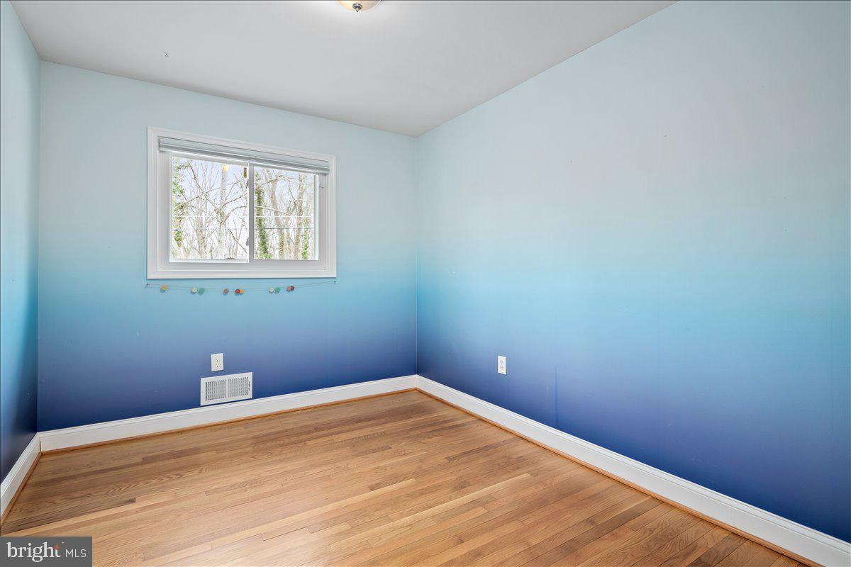 8711 MILLBROOK PL, ALEXANDRIA, Virginia 22309, 5 Bedrooms Bedrooms, ,3 BathroomsBathrooms,Residential,For sale,8711 MILLBROOK PL,VAFX2287698 MLS # VAFX2287698