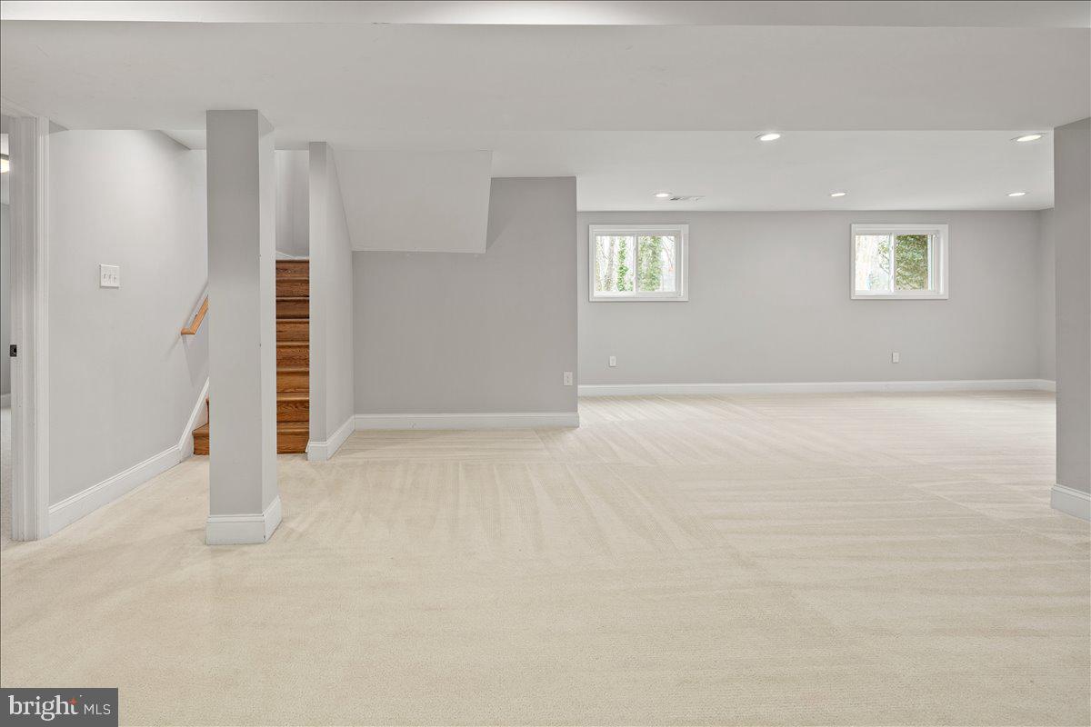 8711 MILLBROOK PL, ALEXANDRIA, Virginia 22309, 5 Bedrooms Bedrooms, ,3 BathroomsBathrooms,Residential,For sale,8711 MILLBROOK PL,VAFX2287698 MLS # VAFX2287698