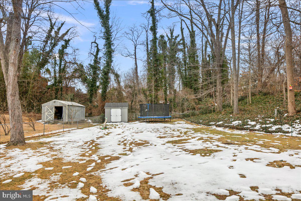 8711 MILLBROOK PL, ALEXANDRIA, Virginia 22309, 5 Bedrooms Bedrooms, ,3 BathroomsBathrooms,Residential,For sale,8711 MILLBROOK PL,VAFX2287698 MLS # VAFX2287698