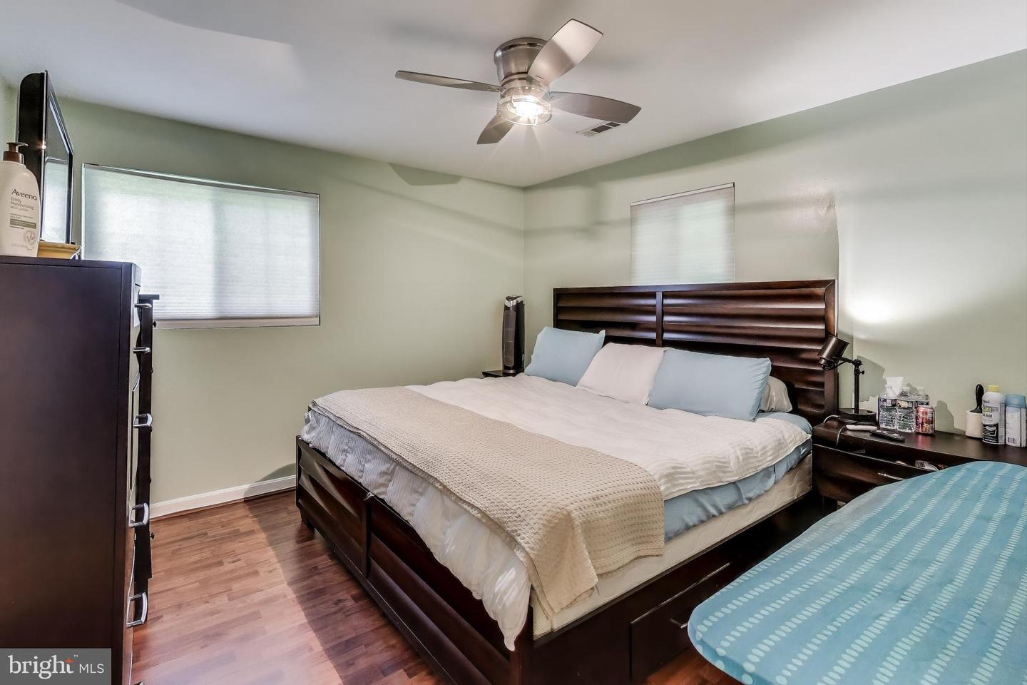 6703 HALLWOOD AVE, FALLS CHURCH, Virginia 22046, 3 Bedrooms Bedrooms, ,2 BathroomsBathrooms,Residential,For sale,6703 HALLWOOD AVE,VAFX2291848 MLS # VAFX2291848