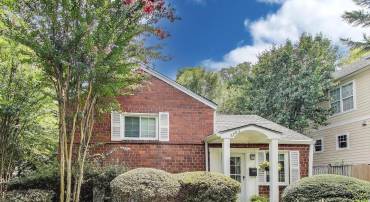 6703 HALLWOOD AVE, FALLS CHURCH, Virginia 22046, 3 Bedrooms Bedrooms, ,2 BathroomsBathrooms,Residential,For sale,6703 HALLWOOD AVE,VAFX2291848 MLS # VAFX2291848