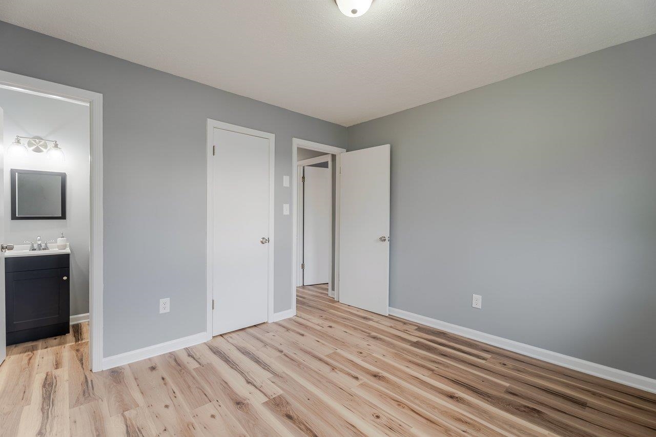 24 LA SALLE DR, GROTTOES, Virginia 24441, 3 Bedrooms Bedrooms, ,2 BathroomsBathrooms,Residential,24 LA SALLE DR,674065 MLS # 674065