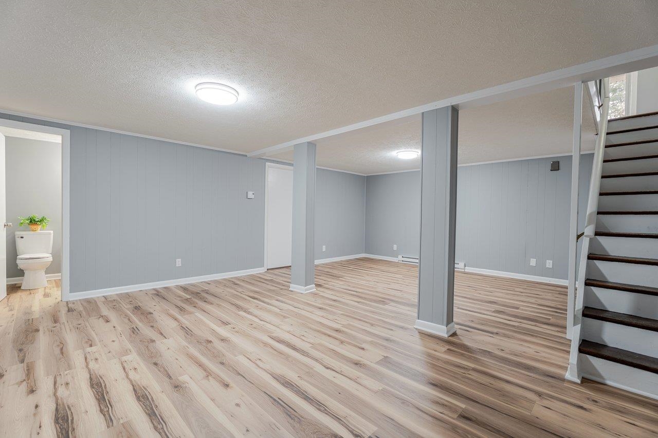 24 LA SALLE DR, GROTTOES, Virginia 24441, 3 Bedrooms Bedrooms, ,2 BathroomsBathrooms,Residential,24 LA SALLE DR,674065 MLS # 674065