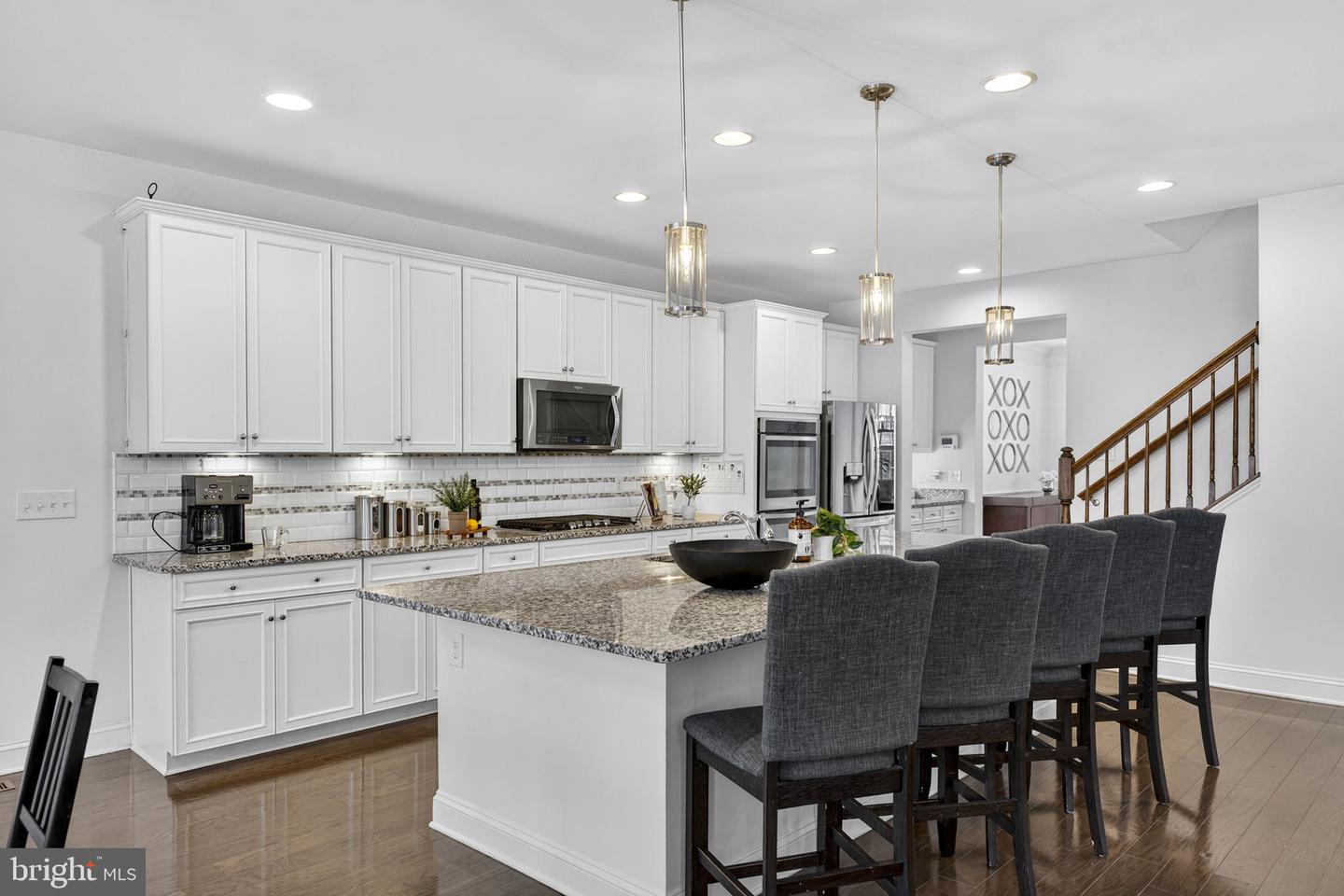 24408 ROCK POND CT, ALDIE, Virginia 20105, 6 Bedrooms Bedrooms, ,5 BathroomsBathrooms,Residential,For sale,24408 ROCK POND CT,VALO2116276 MLS # VALO2116276