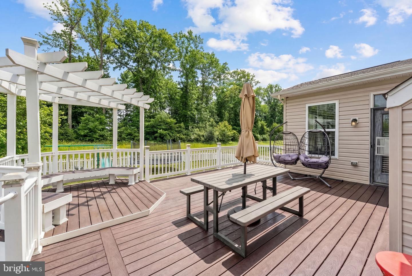 24408 ROCK POND CT, ALDIE, Virginia 20105, 6 Bedrooms Bedrooms, ,5 BathroomsBathrooms,Residential,For sale,24408 ROCK POND CT,VALO2116276 MLS # VALO2116276