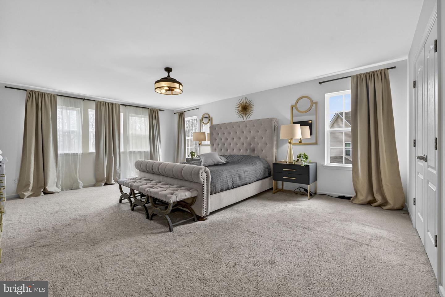 24408 ROCK POND CT, ALDIE, Virginia 20105, 6 Bedrooms Bedrooms, ,5 BathroomsBathrooms,Residential,For sale,24408 ROCK POND CT,VALO2116276 MLS # VALO2116276