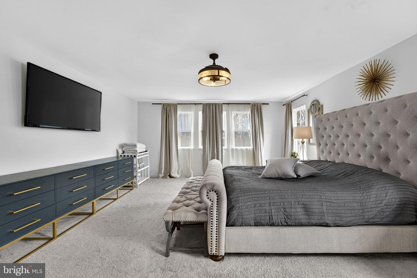 24408 ROCK POND CT, ALDIE, Virginia 20105, 6 Bedrooms Bedrooms, ,5 BathroomsBathrooms,Residential,For sale,24408 ROCK POND CT,VALO2116276 MLS # VALO2116276