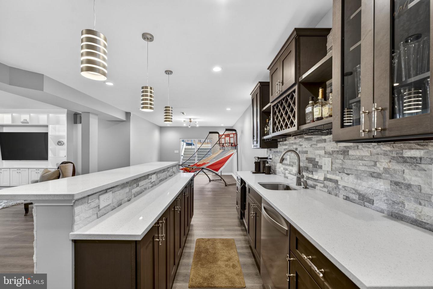 24408 ROCK POND CT, ALDIE, Virginia 20105, 6 Bedrooms Bedrooms, ,5 BathroomsBathrooms,Residential,For sale,24408 ROCK POND CT,VALO2116276 MLS # VALO2116276