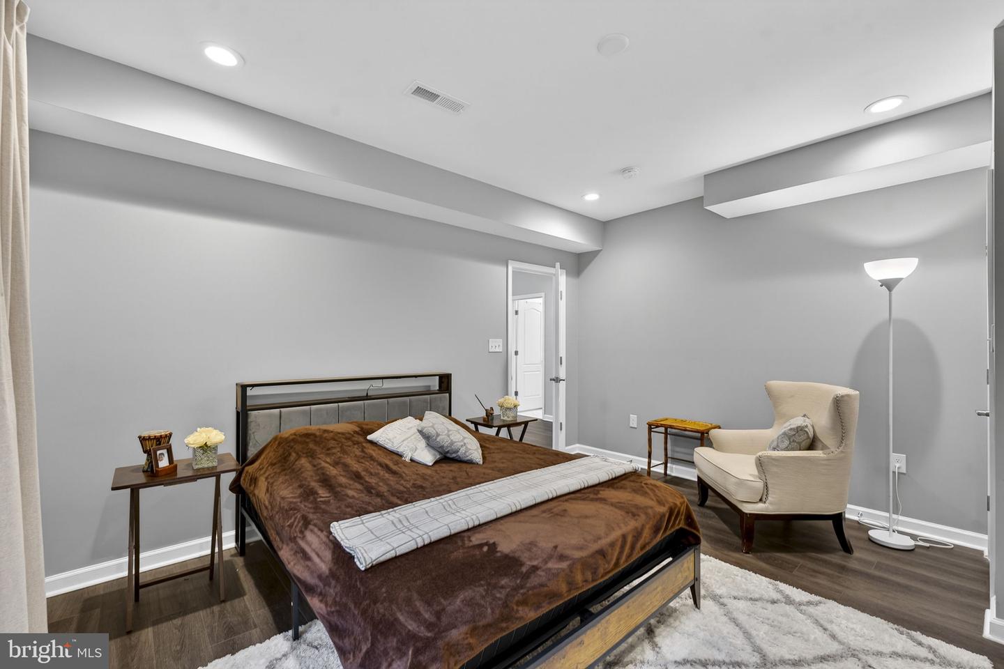 24408 ROCK POND CT, ALDIE, Virginia 20105, 6 Bedrooms Bedrooms, ,5 BathroomsBathrooms,Residential,For sale,24408 ROCK POND CT,VALO2116276 MLS # VALO2116276