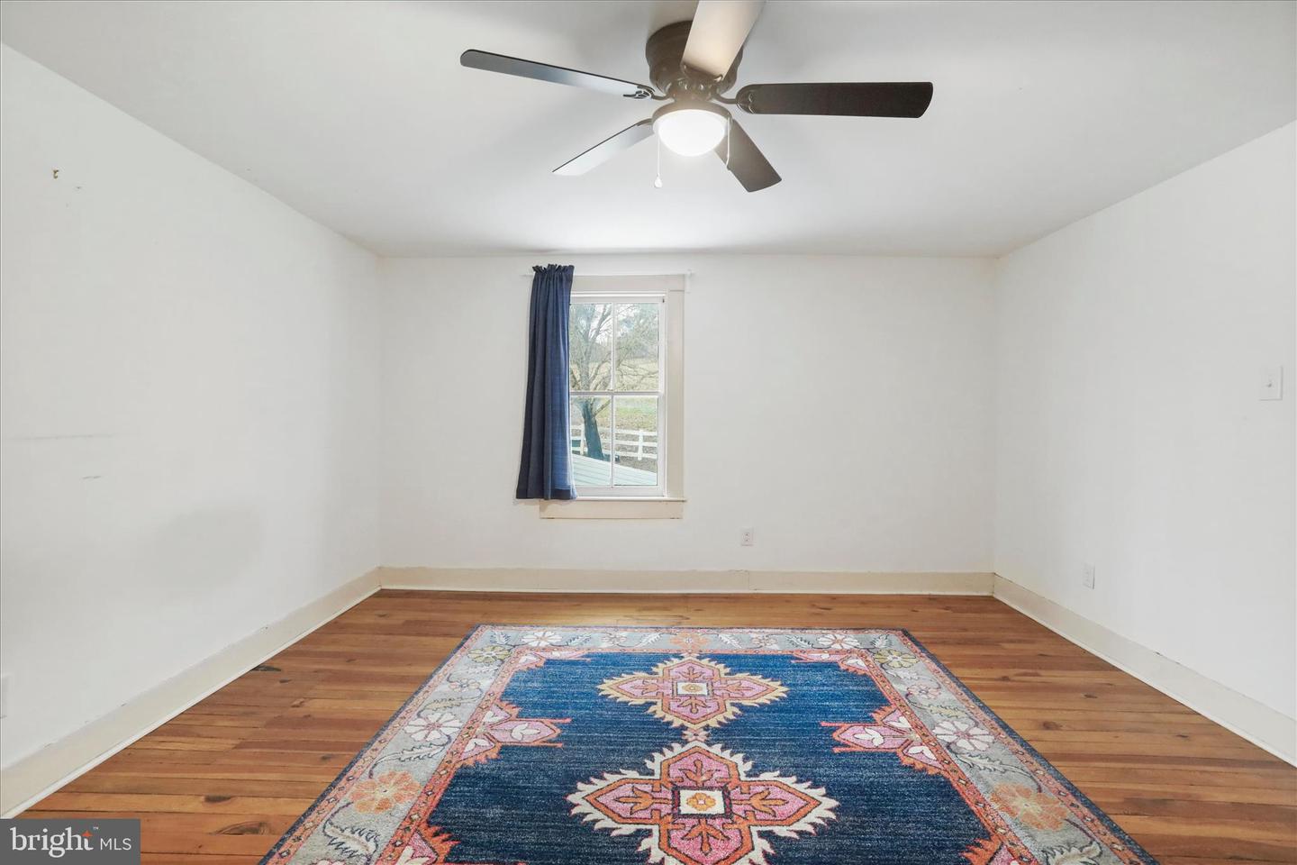 126 OVERALL RD, BENTONVILLE, Virginia 22610, 3 Bedrooms Bedrooms, 12 Rooms Rooms,2 BathroomsBathrooms,Residential,For sale,126 OVERALL RD,VAPA2006082 MLS # VAPA2006082