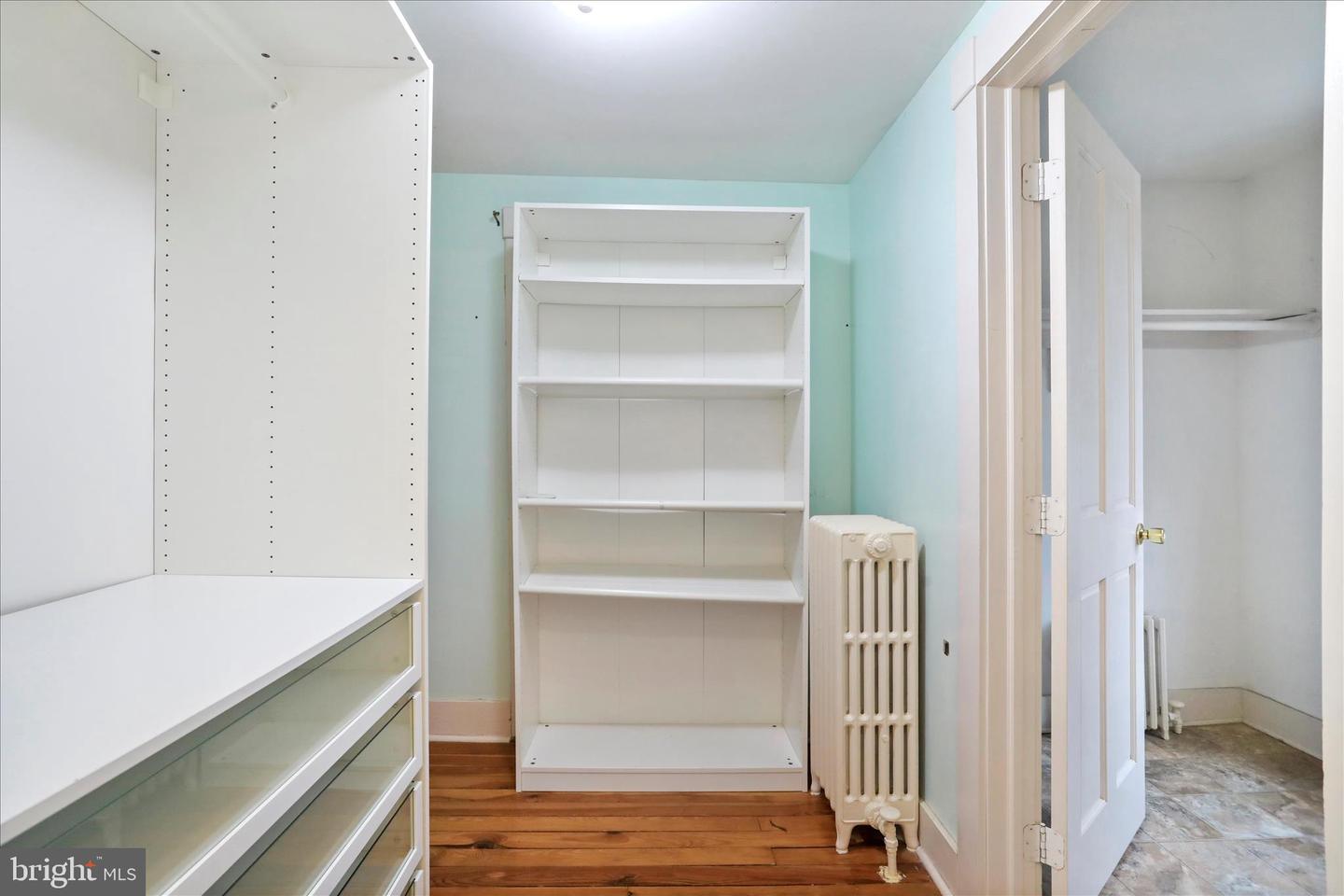 126 OVERALL RD, BENTONVILLE, Virginia 22610, 3 Bedrooms Bedrooms, 12 Rooms Rooms,2 BathroomsBathrooms,Residential,For sale,126 OVERALL RD,VAPA2006082 MLS # VAPA2006082