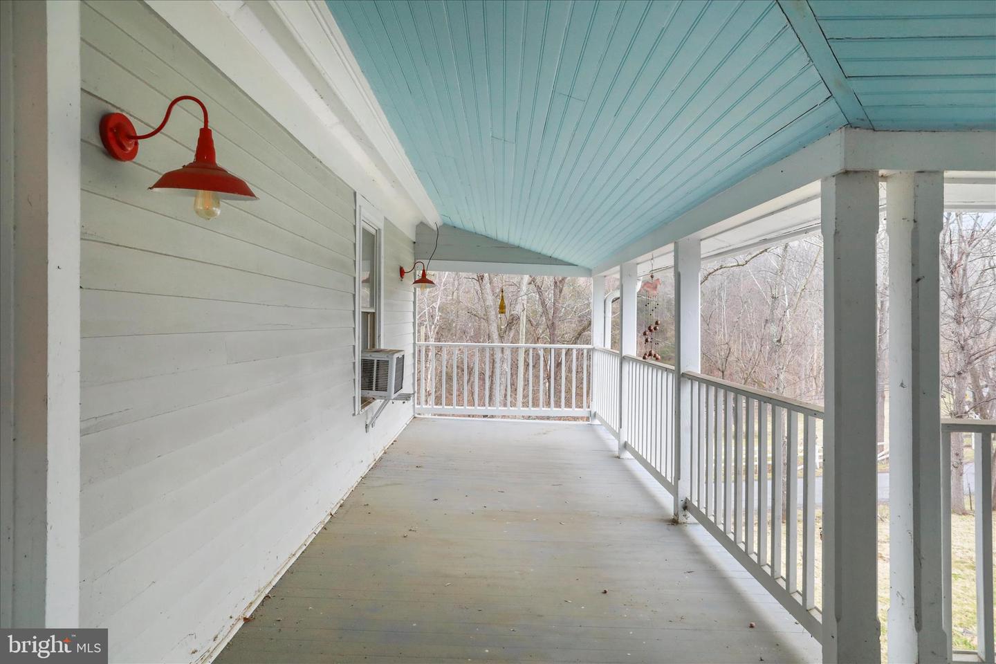 126 OVERALL RD, BENTONVILLE, Virginia 22610, 3 Bedrooms Bedrooms, 12 Rooms Rooms,2 BathroomsBathrooms,Residential,For sale,126 OVERALL RD,VAPA2006082 MLS # VAPA2006082