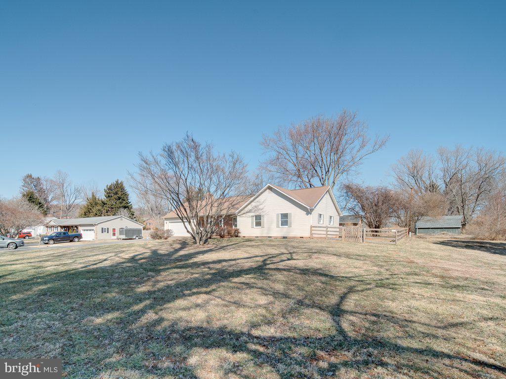 7218 AIRLIE RD, WARRENTON, Virginia 20187, 3 Bedrooms Bedrooms, ,2 BathroomsBathrooms,Residential,For sale,7218 AIRLIE RD,VAFQ2020698 MLS # VAFQ2020698