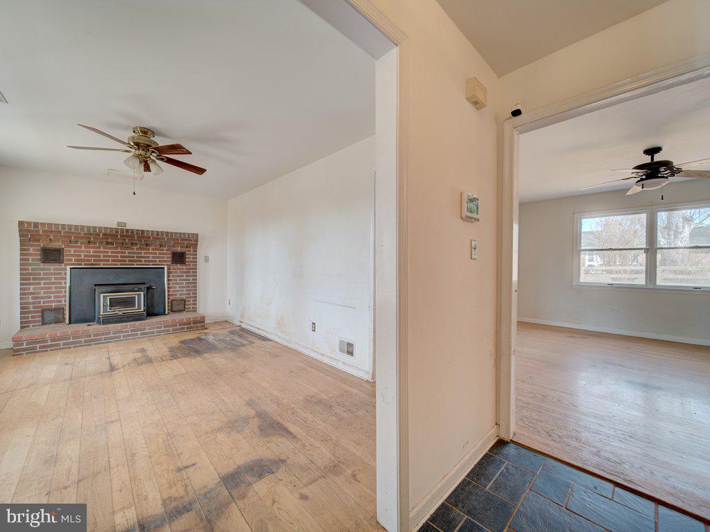 7218 AIRLIE RD, WARRENTON, Virginia 20187, 3 Bedrooms Bedrooms, ,2 BathroomsBathrooms,Residential,For sale,7218 AIRLIE RD,VAFQ2020698 MLS # VAFQ2020698