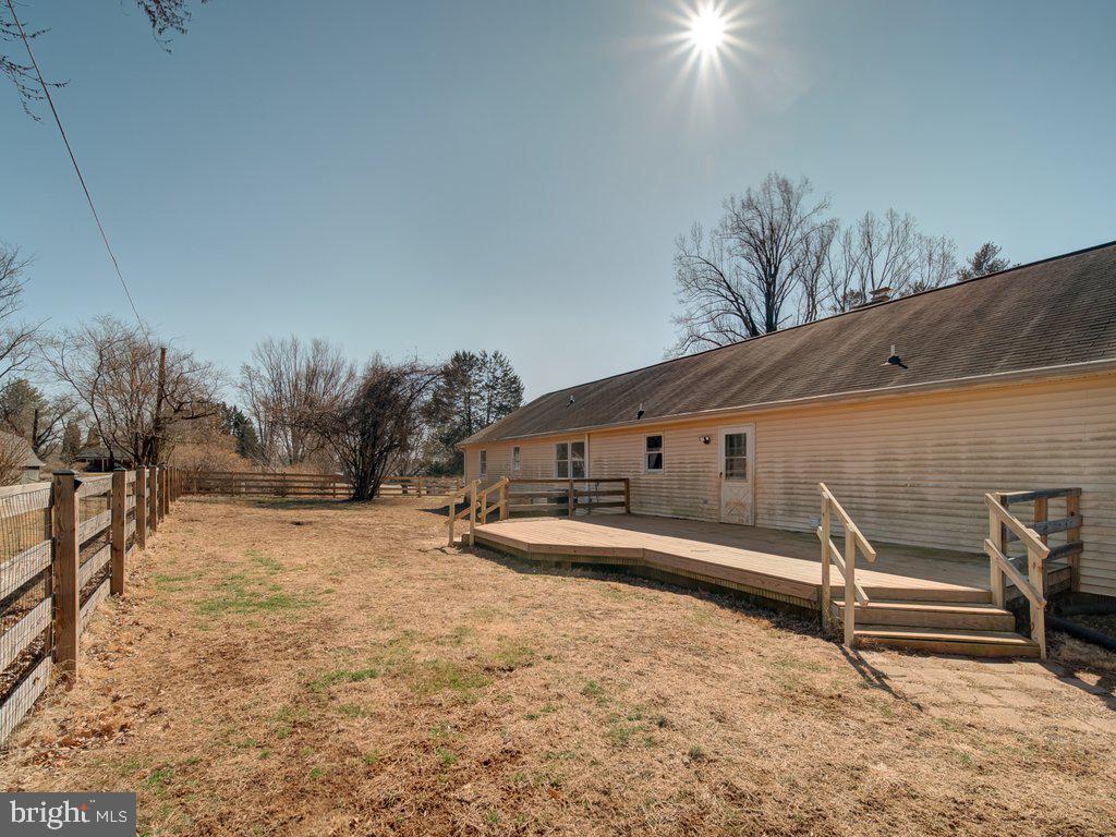 7218 AIRLIE RD, WARRENTON, Virginia 20187, 3 Bedrooms Bedrooms, ,2 BathroomsBathrooms,Residential,For sale,7218 AIRLIE RD,VAFQ2020698 MLS # VAFQ2020698