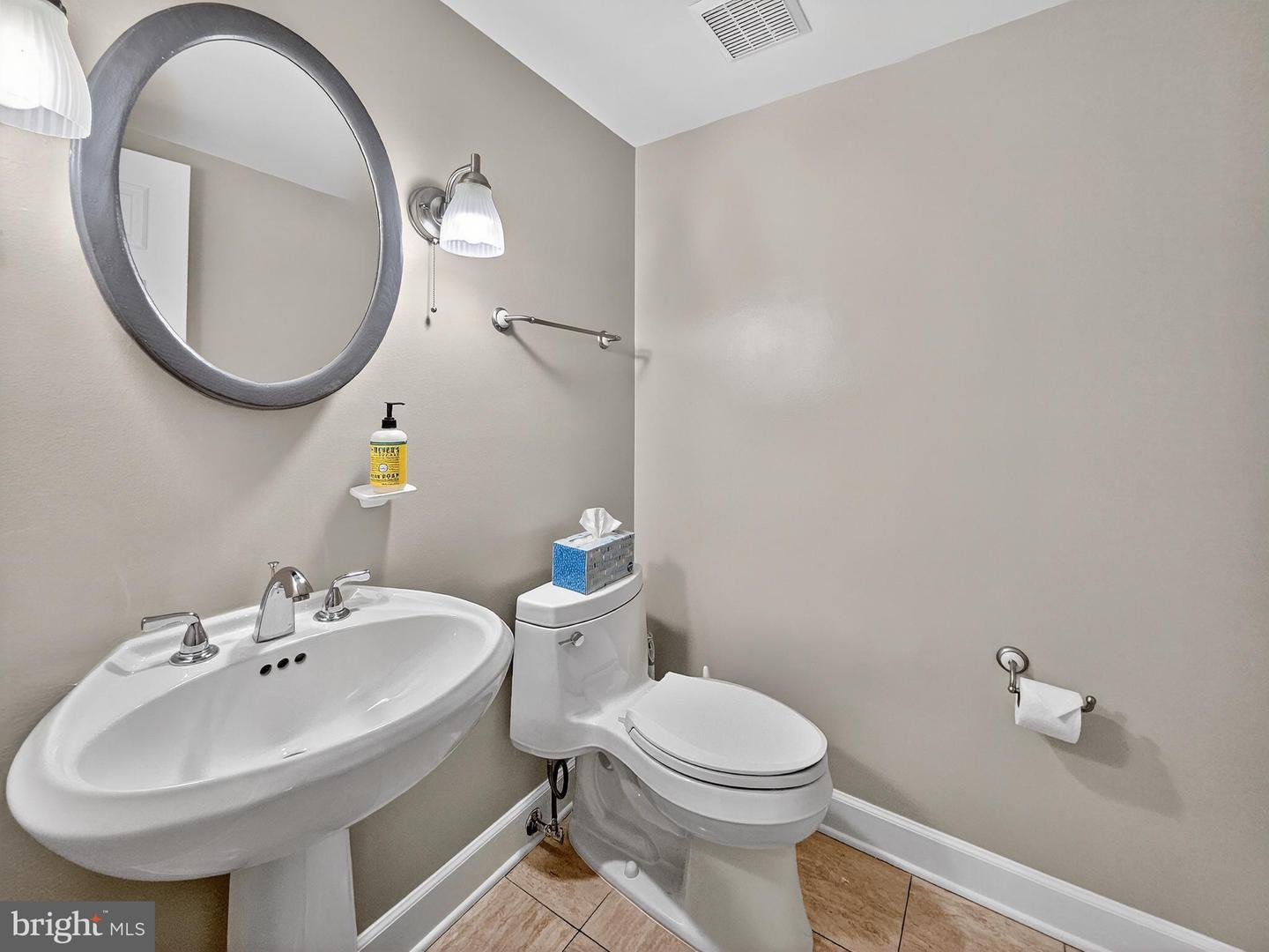 1080 WISCONSIN AVE NW #2020, WASHINGTON, District Of Columbia 20007, 1 Bedroom Bedrooms, ,1 BathroomBathrooms,Residential,For sale,1080 WISCONSIN AVE NW #2020,DCDC2248372 MLS # DCDC2248372