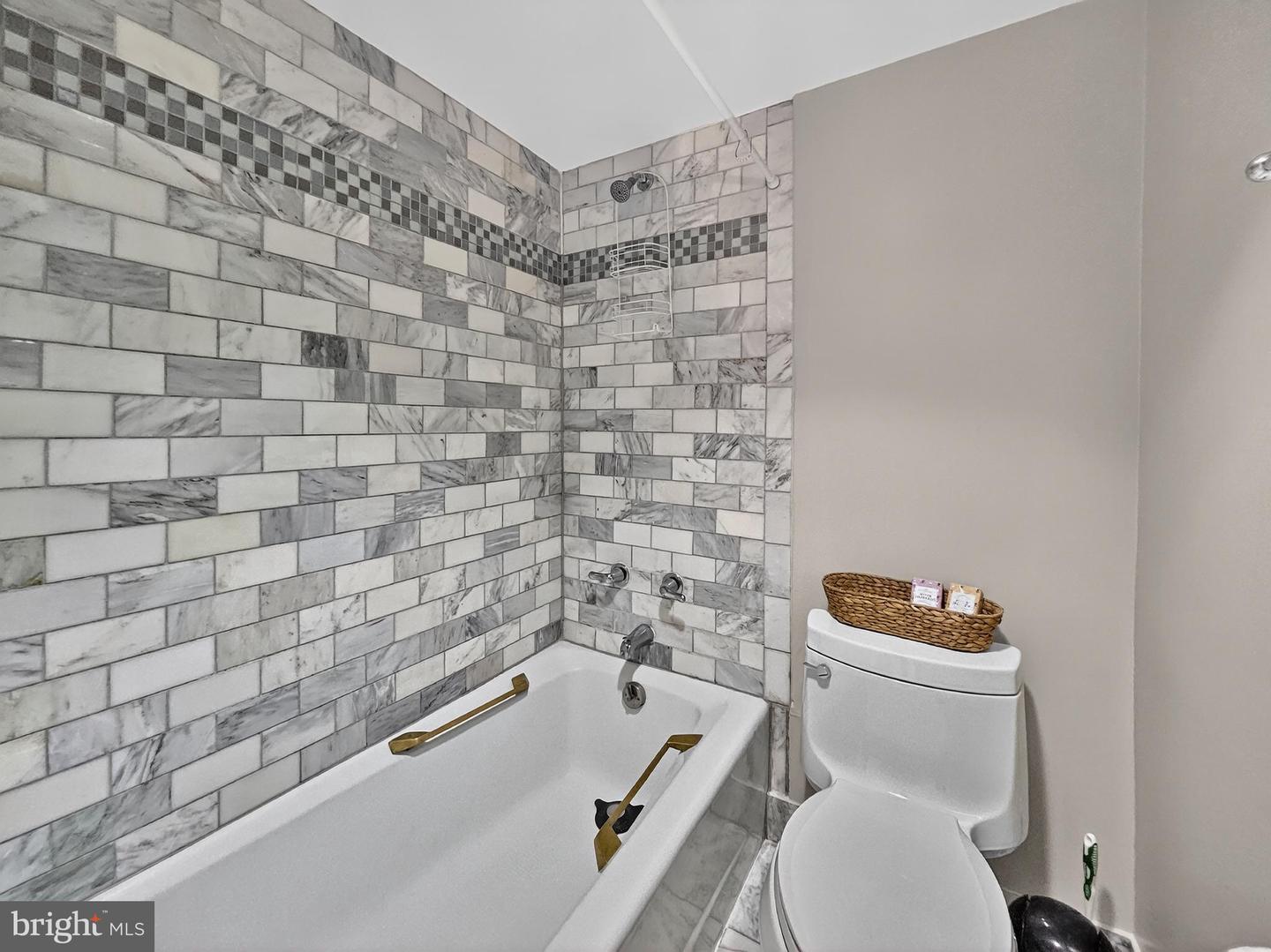 1080 WISCONSIN AVE NW #2020, WASHINGTON, District Of Columbia 20007, 1 Bedroom Bedrooms, ,1 BathroomBathrooms,Residential,For sale,1080 WISCONSIN AVE NW #2020,DCDC2248372 MLS # DCDC2248372