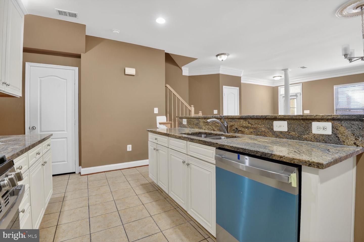 16942 CHESLEY PL, WOODBRIDGE, Virginia 22191, 4 Bedrooms Bedrooms, ,3 BathroomsBathrooms,Residential,For sale,16942 CHESLEY PL,VAPW2113442 MLS # VAPW2113442