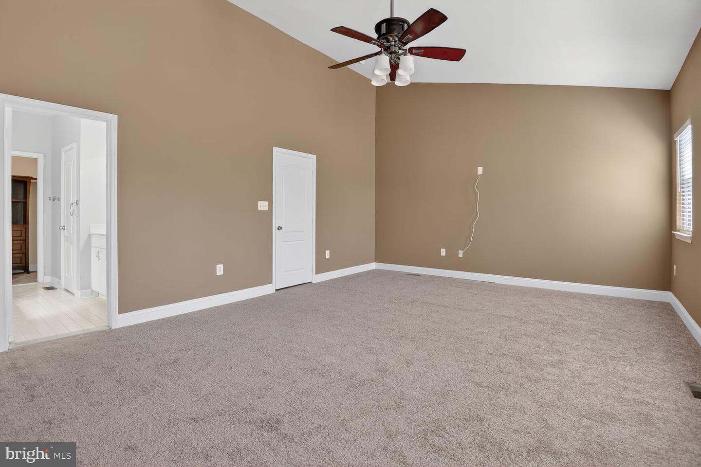 16942 CHESLEY PL, WOODBRIDGE, Virginia 22191, 4 Bedrooms Bedrooms, ,3 BathroomsBathrooms,Residential,For sale,16942 CHESLEY PL,VAPW2113442 MLS # VAPW2113442