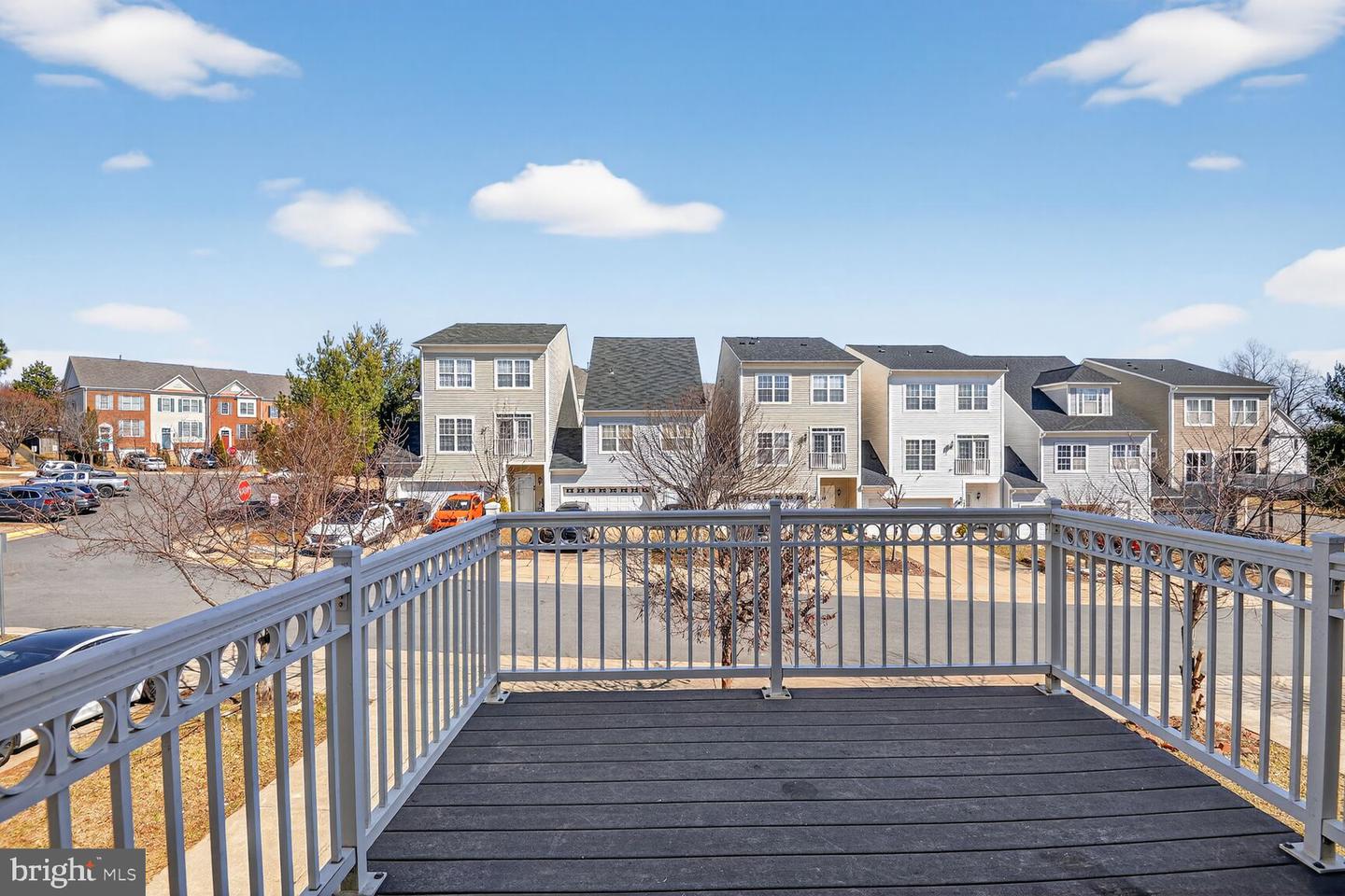 16942 CHESLEY PL, WOODBRIDGE, Virginia 22191, 4 Bedrooms Bedrooms, ,3 BathroomsBathrooms,Residential,For sale,16942 CHESLEY PL,VAPW2113442 MLS # VAPW2113442