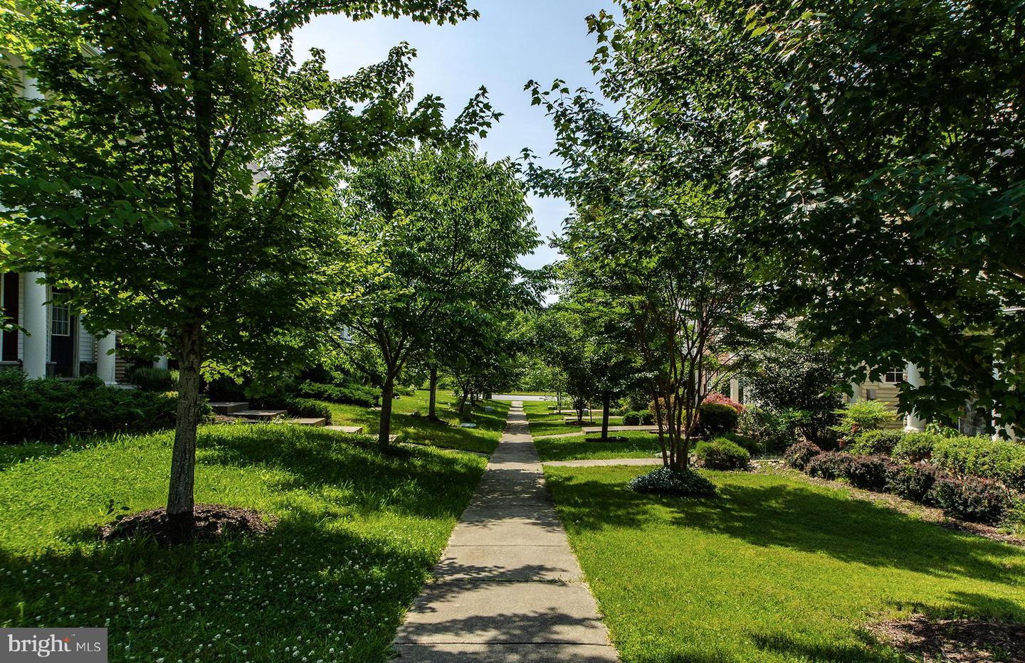 16942 CHESLEY PL, WOODBRIDGE, Virginia 22191, 4 Bedrooms Bedrooms, ,3 BathroomsBathrooms,Residential,For sale,16942 CHESLEY PL,VAPW2113442 MLS # VAPW2113442