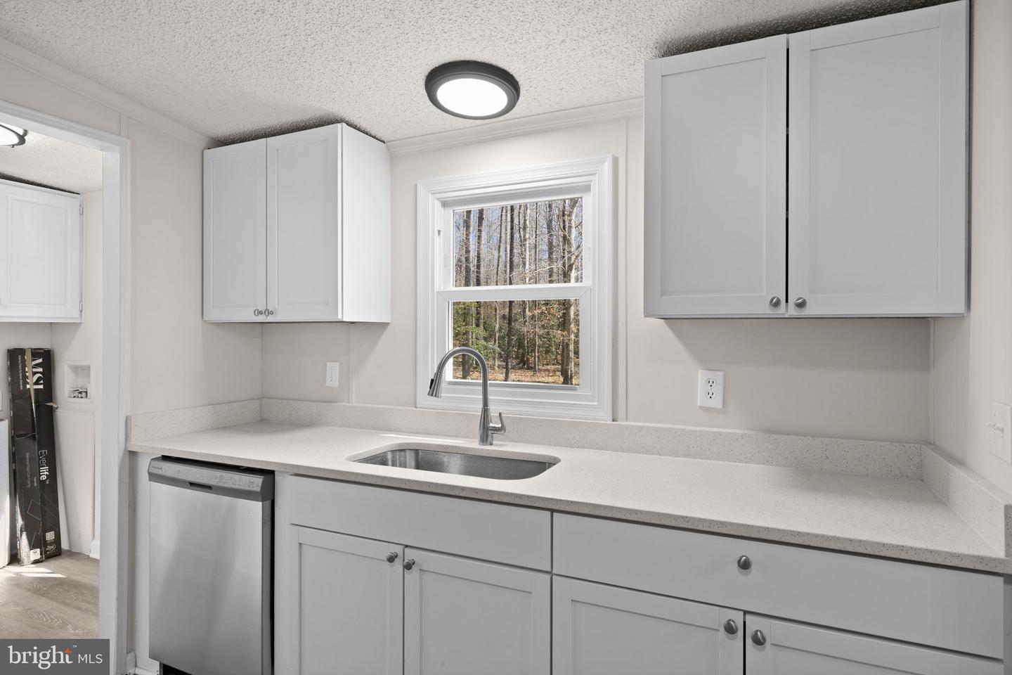 7309 RED FEATHER LN, SPOTSYLVANIA, Virginia 22551, 3 Bedrooms Bedrooms, 8 Rooms Rooms,2 BathroomsBathrooms,Residential,For sale,7309 RED FEATHER LN,VASP2039762 MLS # VASP2039762