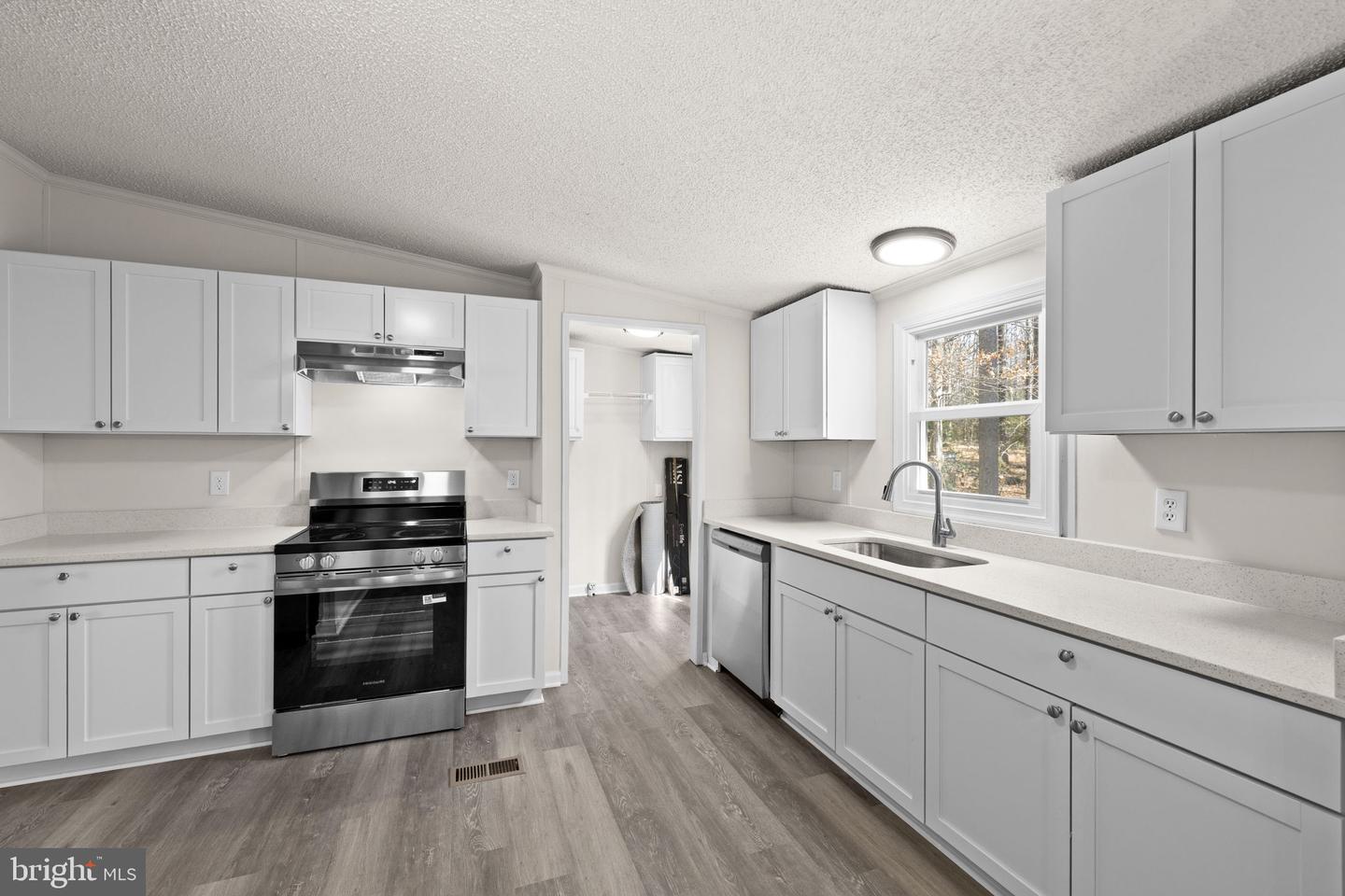 7309 RED FEATHER LN, SPOTSYLVANIA, Virginia 22551, 3 Bedrooms Bedrooms, 8 Rooms Rooms,2 BathroomsBathrooms,Residential,For sale,7309 RED FEATHER LN,VASP2039762 MLS # VASP2039762