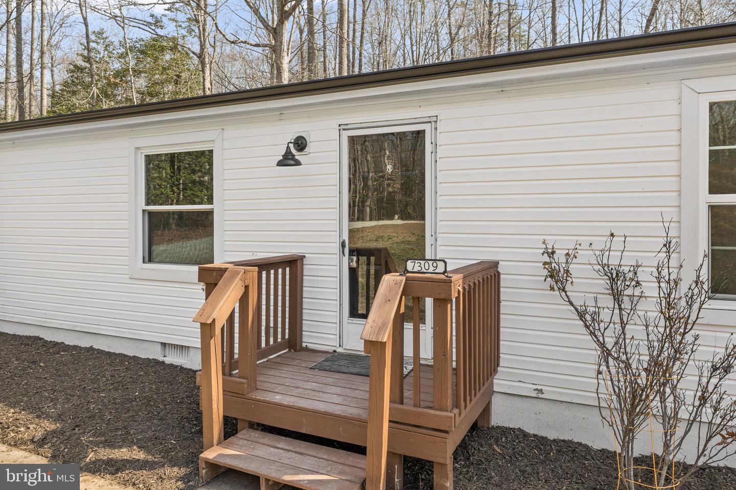 7309 RED FEATHER LN, SPOTSYLVANIA, Virginia 22551, 3 Bedrooms Bedrooms, 8 Rooms Rooms,2 BathroomsBathrooms,Residential,For sale,7309 RED FEATHER LN,VASP2039762 MLS # VASP2039762