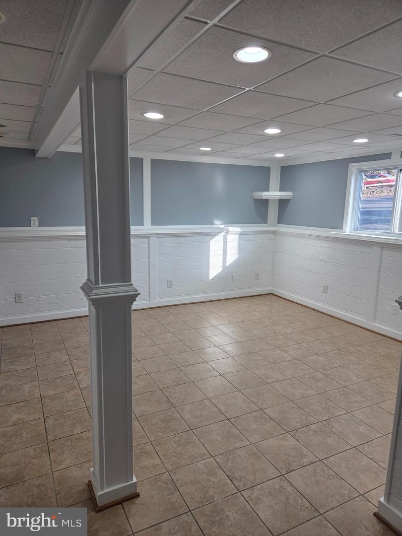 8004 GRACIE DR, MANASSAS, Virginia 20112, 3 Bedrooms Bedrooms, ,2 BathroomsBathrooms,Residential,For sale,8004 GRACIE DR,VAPW2113826 MLS # VAPW2113826